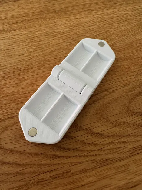 Hộp đựng nút tai 3M Classic (3M Earplugs Classic Case) - Image 2