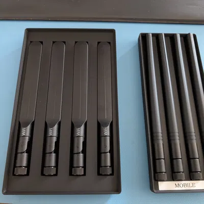 Khay Gridfinity cho anten Teltonika RUTX11 (WiFi + Mobile/4G)