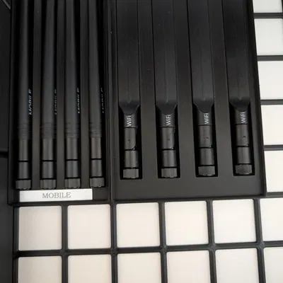 Khay Gridfinity cho anten Teltonika RUTX11 (WiFi + Mobile/4G)