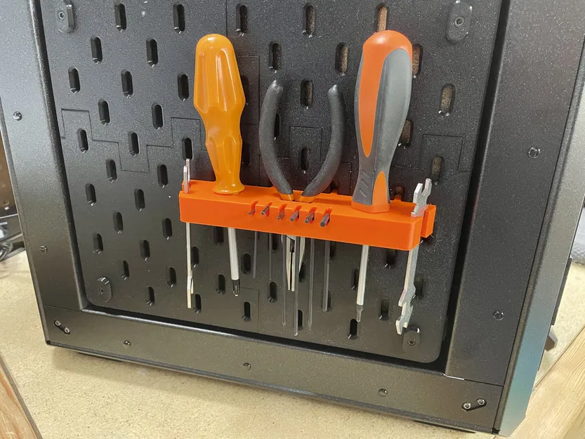 Giá treo dụng cụ SKADIS cho bộ tool của Prusa Core One kit - Image 2