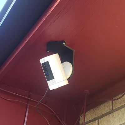 Giá đỡ gắn camera Ring dưới mái hiên (Ring under eve camer mount)