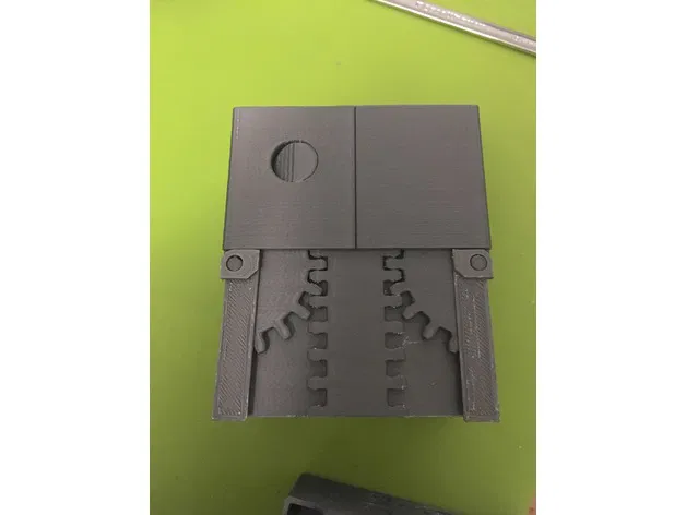 Hộp đựng bài CCG dùng bánh răng (bản cập nhật) - Image 2