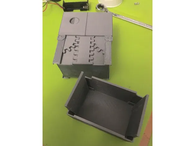 Hộp đựng bài CCG dùng bánh răng (bản cập nhật) - Image 3