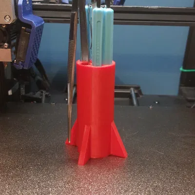 Rocket toolholder (giá đỡ dụng cụ hình tên lửa)