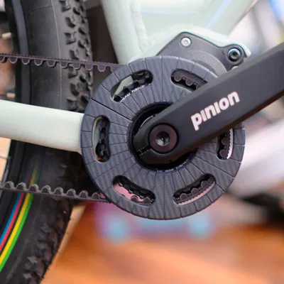 Ốp chắn dây đai trước cho Carbon Gates Belt Drive 32 răng