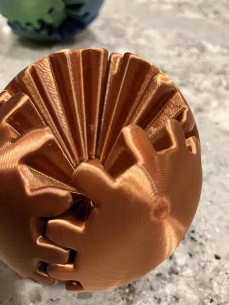 Gear Ball xoay tự do, bo cạnh mượt, an toàn cho bé - Image 3