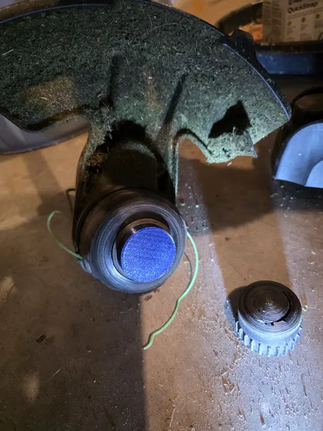 Nút Bump Toro 144-4105 (Bump Button/Knob) cho máy cắt cỏ Weed Whacker - Image 1