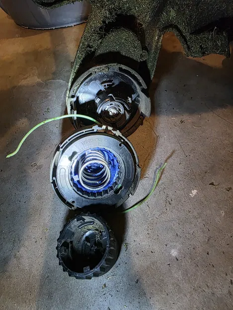 Nút Bump Toro 144-4105 (Bump Button/Knob) cho máy cắt cỏ Weed Whacker - Image 2