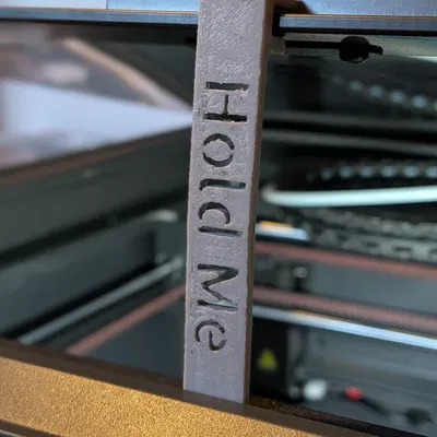 Hold Me - Chân Chống Nắp (Lid Kickstand)