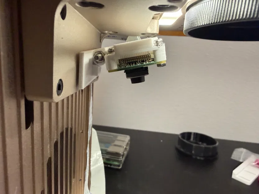 Ngàm gắn camera Raspberry Pi cho xtool f1/f2 (xtool f1/f2 raspberry pi camera mount) - Image 1