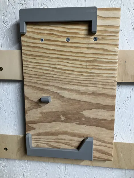 Giá treo/Holder treo tường cho Ridgid Circular Saw R8656B - Image 3