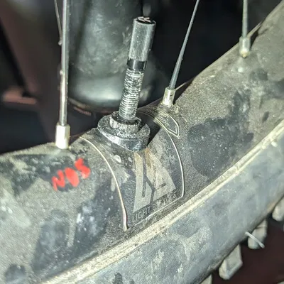 Vòng đệm van hơi cho xe đạp Light AM933 29"