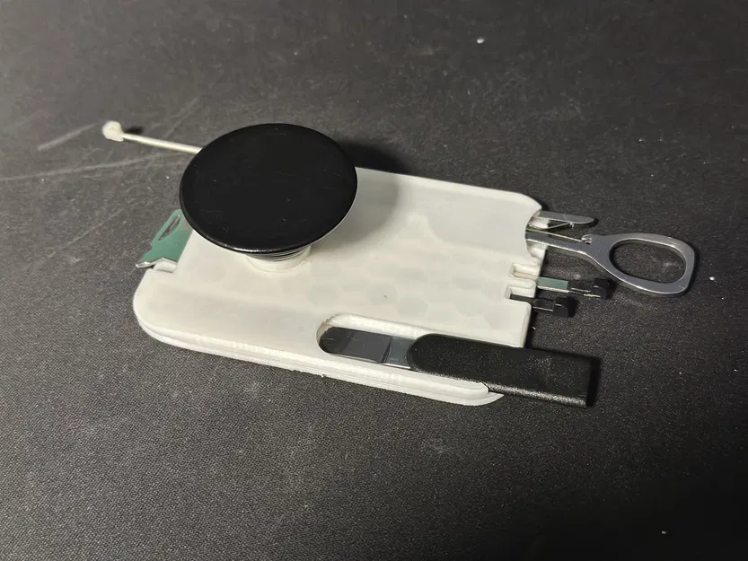 Multitool gắn MagSafe kèm ngàm PopSocket - Image 1