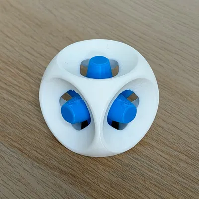 Useless Ball (Quả Cầu Vô Dụng)