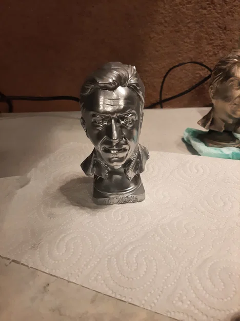 Tượng bán thân Grzegorz Żakowicz - Image 1