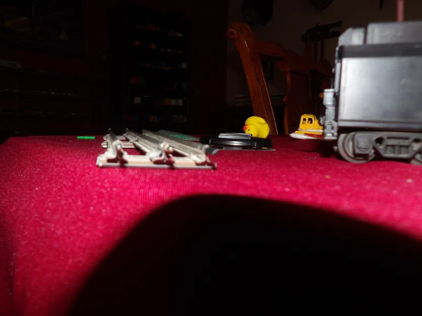 Chốt cách điện ray O-27 (o-27 track insulating pins) - Image 3