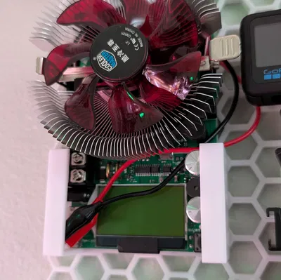 HSW MakerHawk electronic load tester