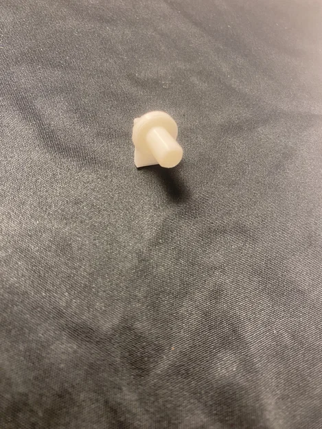 Ikea Piece 151814 – Chốt gắn cửa tủ Ivar (đồ thay thế) - Image 3