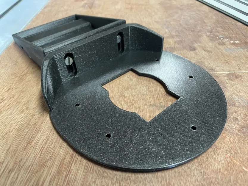 Router Track Sled - Bàn trượt dẫn hướng router theo track saw - Image 3