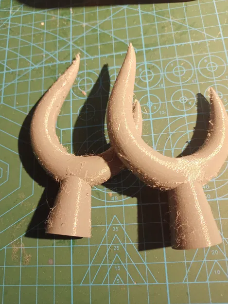 Sừng Alastor từ Hazbin Hotel - Image 1