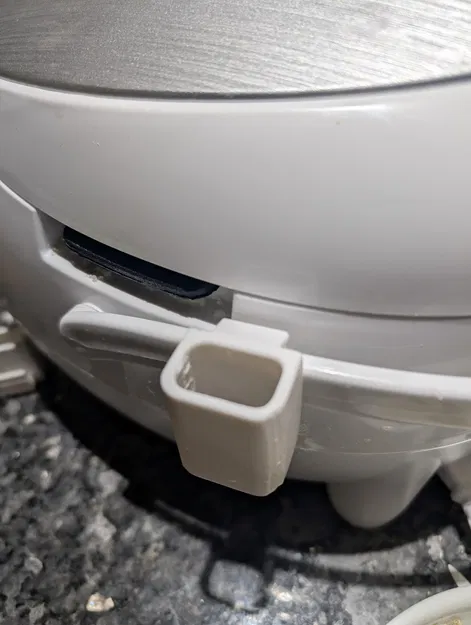 Giá giữ muỗng xúc cơm Yum Asia Sakura (kẹp vào cán) - Image 2