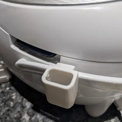 Giá giữ muỗng xúc cơm Yum Asia Sakura (kẹp vào cán)