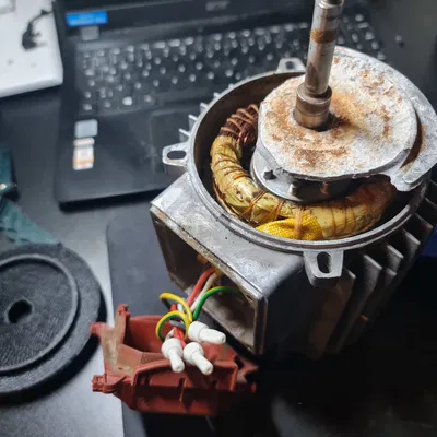 Nắp bảo vệ motor cho Gardena Hauswasserwerk 5000/5 Eco