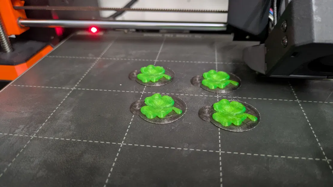 Bùa may mắn cỏ bốn lá (Glückskleeblatt lucky charm) - Image 2