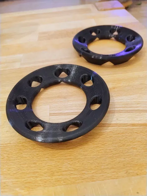 Kệ trưng bày bóng đá (Soccer ball display stand) - Image 2