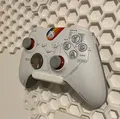 Giá đỡ tay cầm Xbox có gờ (lip) cho HSW - Thumbnail 1