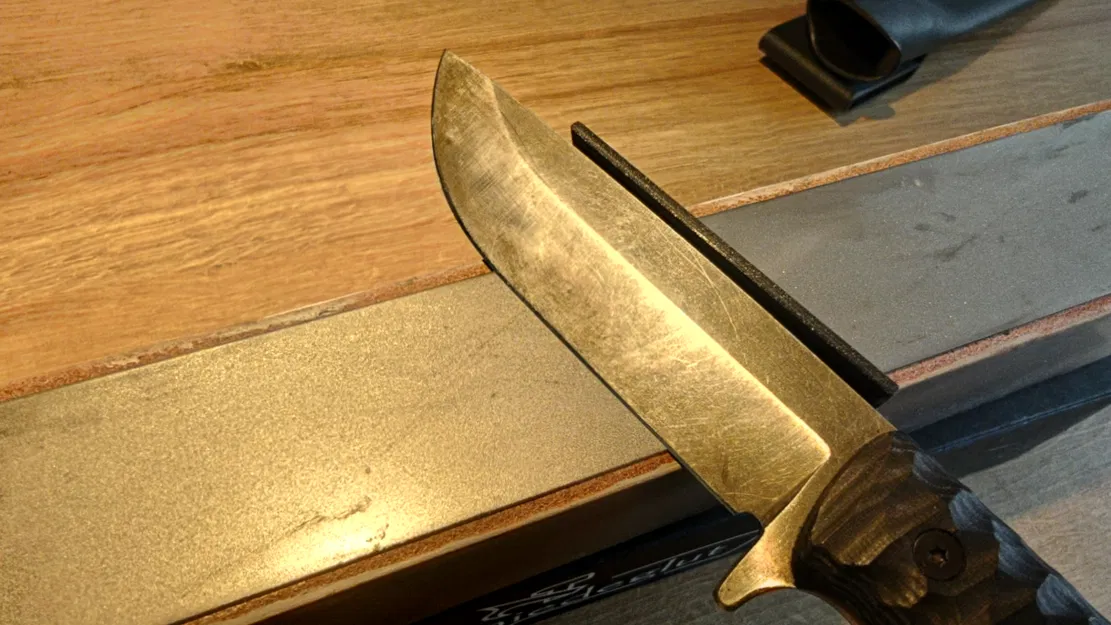 Cữ mài góc 15° cho Sacki Knife 3.0 (Schmiedeglut) - Image 1