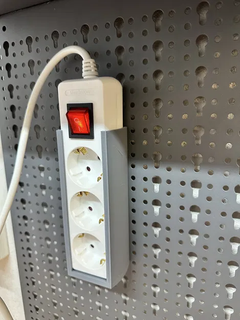 Giá đỡ ổ cắm điện cho pegboard Küpper (Lochwand/Lochblech) - Image 1