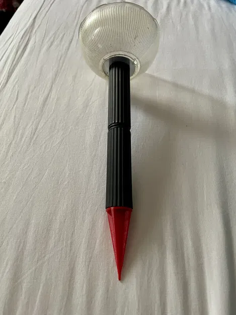 Mũi nhọn đèn sân vườn (Špička zahradní lampičky) - Image 1