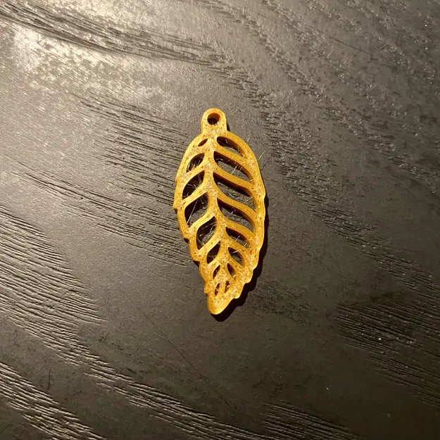 Bông tai hình lá (Leaf earrings) - Image 2