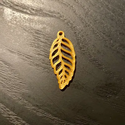 Bông tai hình lá (Leaf earrings)