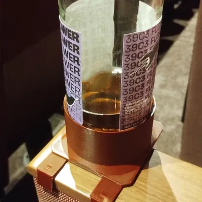 Giá đỡ đồ uống CCH – kẹp chai & lon cho CCH Hamburg