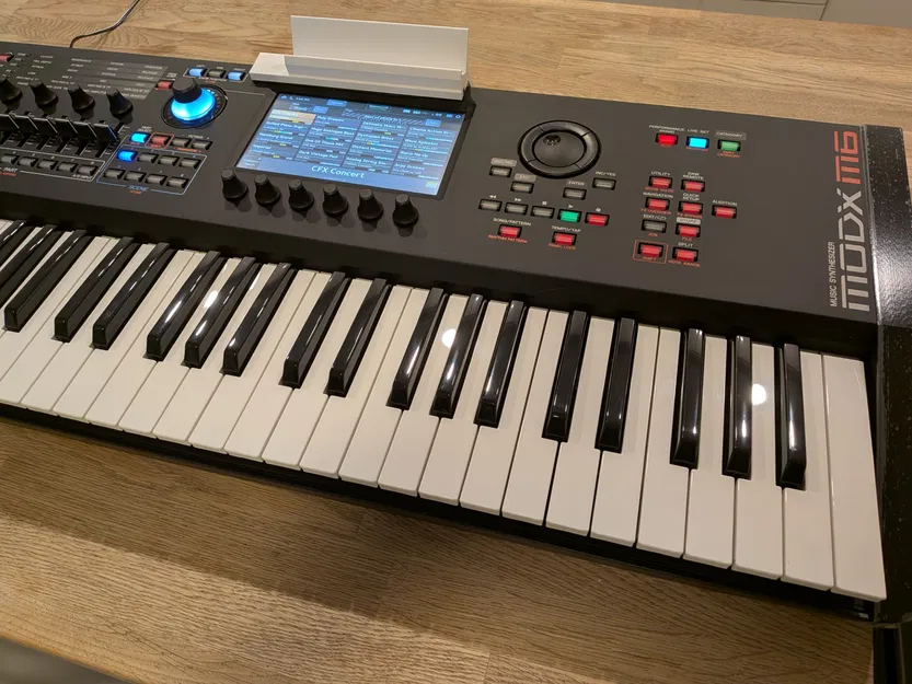 Giá đỡ iPad cho Yamaha MODX M6 - Image 2