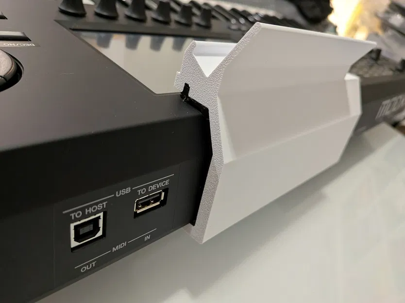 Giá đỡ iPad cho Yamaha MODX M6 - Image 4