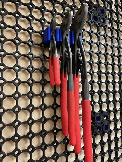 Ngàm gắn Multiboard vuông góc cho kìm nước Knipex Cobra - Image 1