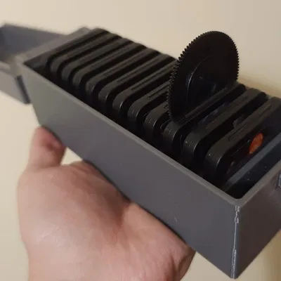 Hộp đựng đĩa film máy chiếu (Izoxis projector)