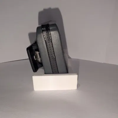 Airbus Defence and Space P8GR Halter - Giá để bàn cho Pager