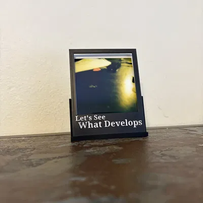 Khung ảnh Polaroid (Polaroid Frame)