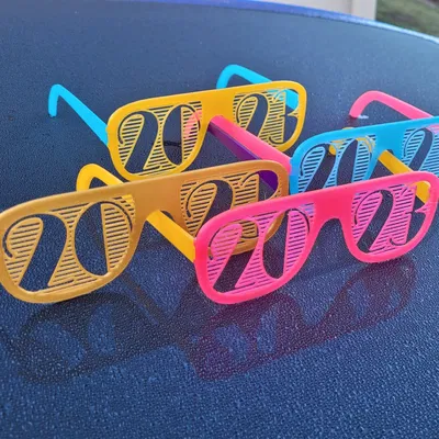 Kính Shutter Shades Omicron 2023 (in nhanh, nhiều size)