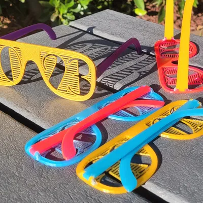 Kính Shutter Shades Omicron 2023 (in nhanh, nhiều size)