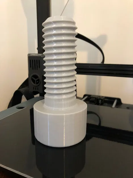 Hộp đựng dạng bu-lông phóng to (Oversize bolt container) - Image 1