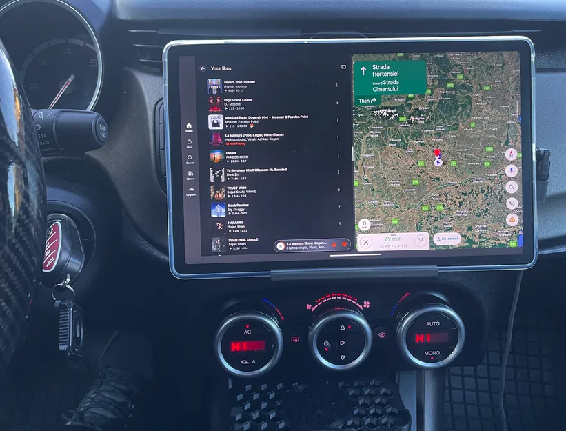 Giá đỡ tablet nam châm cho Alfa Romeo Giulietta 940 - gắn khe CD - Image 1