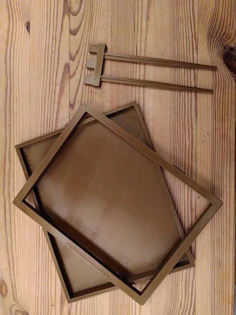 Khung ảnh có cọc cắm xuống đất - Image 2