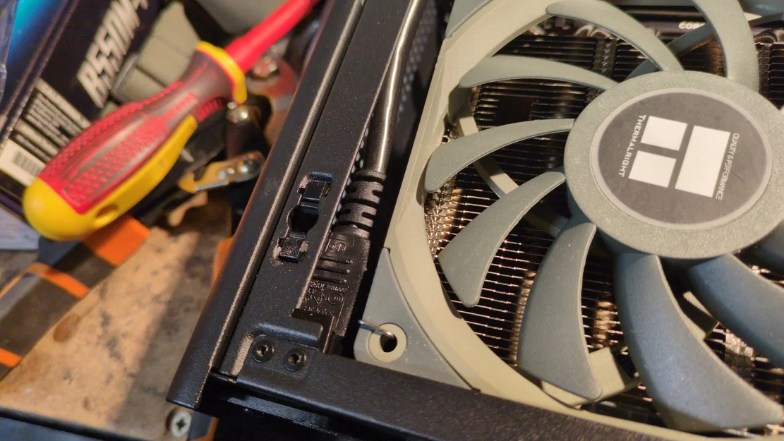 Fractal Design Ridge - Ngàm giữ cáp PSU C13 Low Profile - Image 6