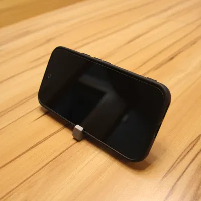 Móc khóa kiêm giá đỡ điện thoại (Keychain smartphone holder)