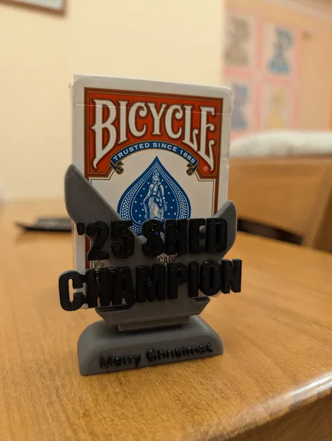 Cúp kẹp bộ bài Bicycle (Bicycle Deck) – Trophy giữ bài - Image 2